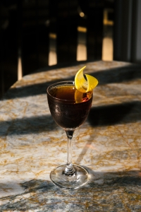 Sip on this spirit-free Nonhattan at Botanist Bar