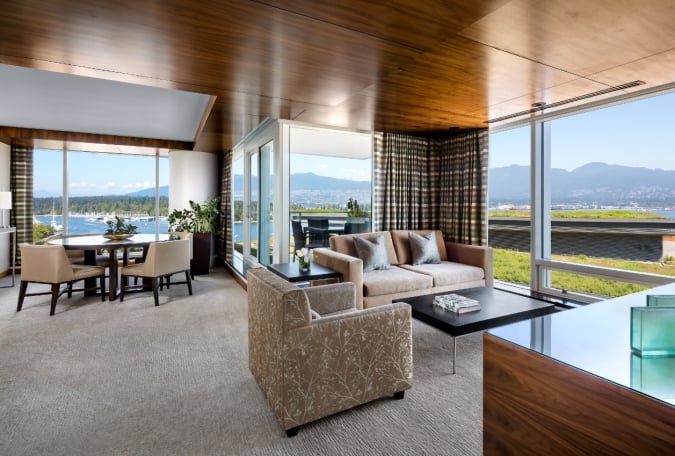 Coal Harbour Corner Suite