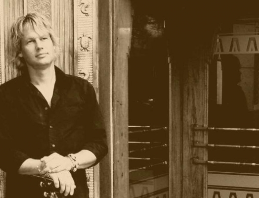 Artist Profile: Mike Weterings