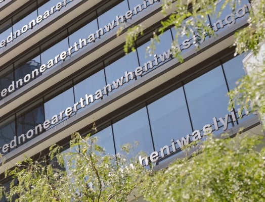 Fairmont outdoor decor