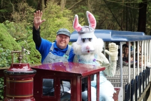 Where to find the Easter Bunny and other family activities this April long weekend 1