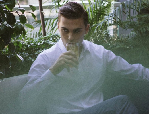 Vibrant Al Fresco Dining in Vancouver