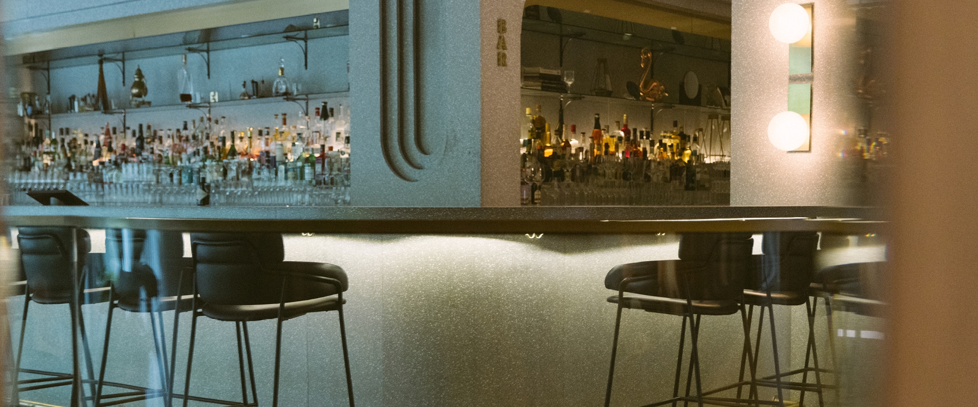 Botanist Bar Awarded Exceptional Cocktails Award In Vancouver's Inaugural Guide
