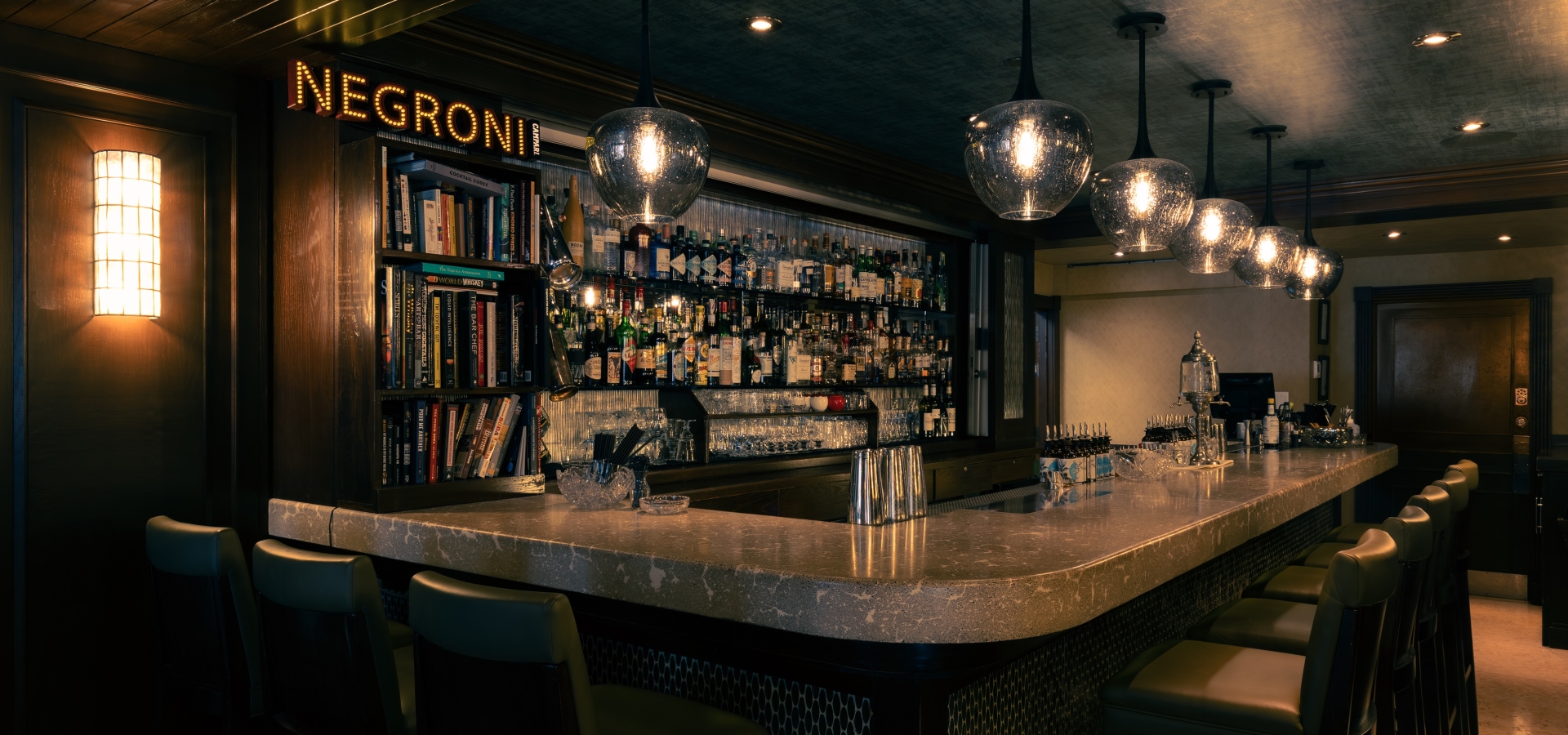 Clives Lounge