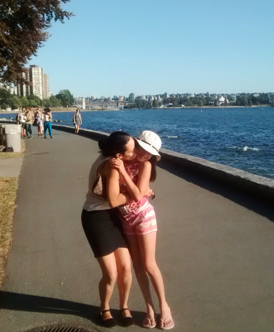 Walking around Stanley Park Seawall in the fall