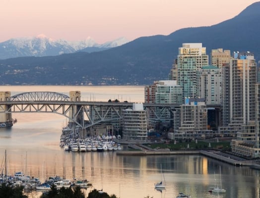 A view of downtown Vancouver for a winter activity