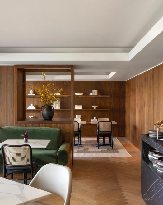 The new Fairmont Gold Lounge and kitchen at Fairmont Pacific Rim